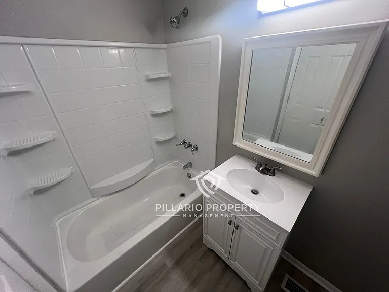 8341 E 41st Pl — Photo 28
