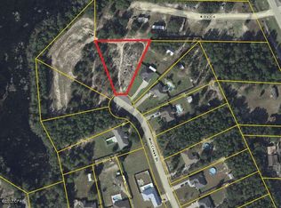 424 Mill Creek Dr, Southport, FL 32409