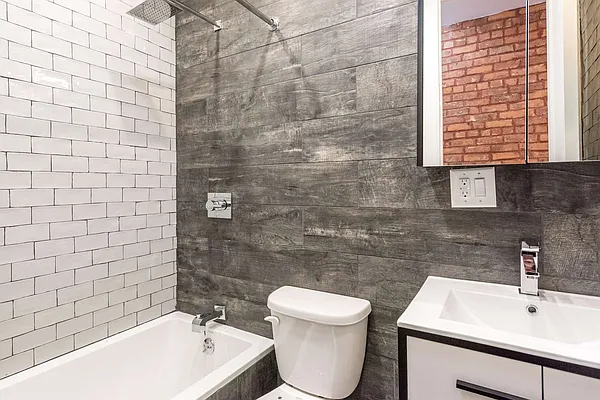 Rented by Nooklyn NYC LLC | media 50
