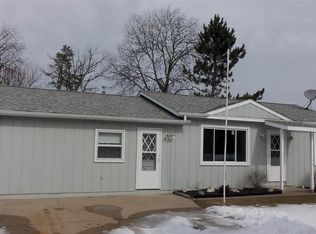 8931 Artesia Beach Rd, Saint Helen, MI 48656