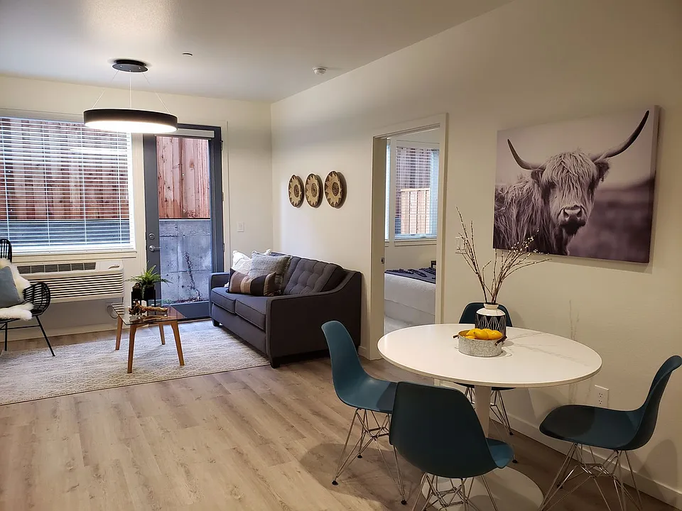 Ellie Jean Apartments
