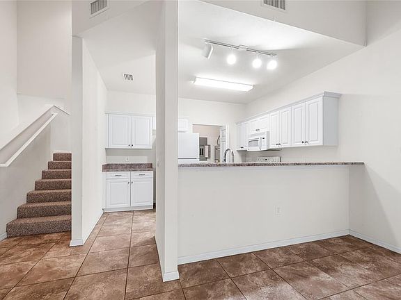 5th image of 1571 NW 29TH ROAD #3