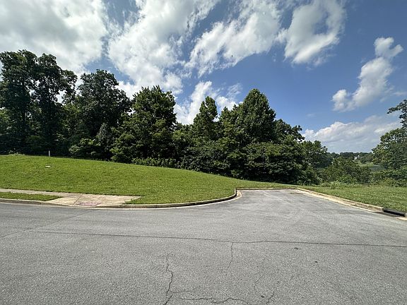 2nd image of 1111 Hawk Nest Ct