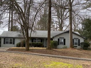 1121 Cherokee Cir, Athens, GA 30606