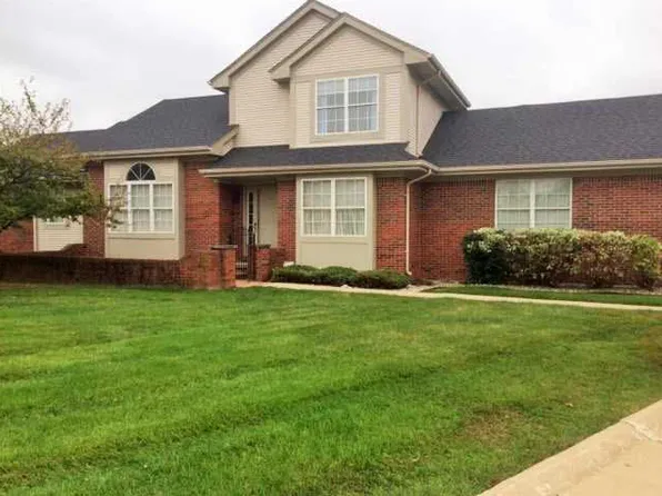16709 Club Dr, Southgate, MI 48195