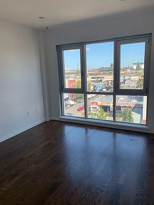 Rented by FLATS & PADS LLC | media 1