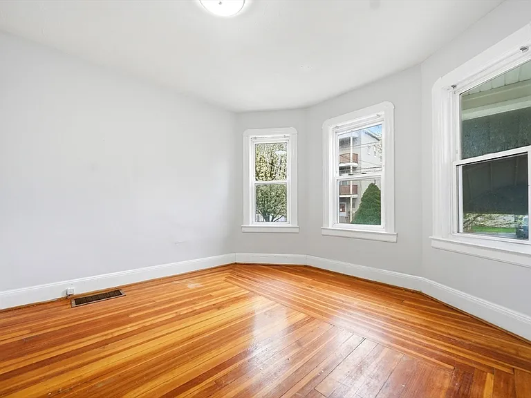78 Mills St #1 — Photo 13