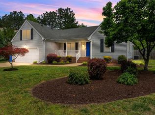 525 Wittington Dr, Chesapeake, VA 23322