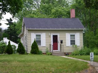 718 Grand Ave, Waukegan, IL 60085