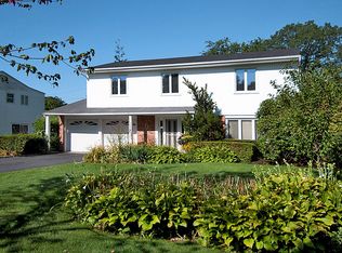 6 Brookstan Rd, Nesconset, NY 11767