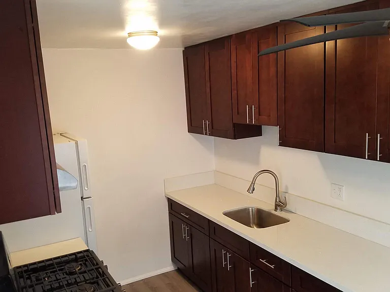 3840 Edna Pl #5 — Photo 9