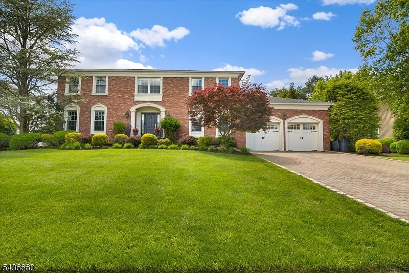 1st image of 12 Longell Dr