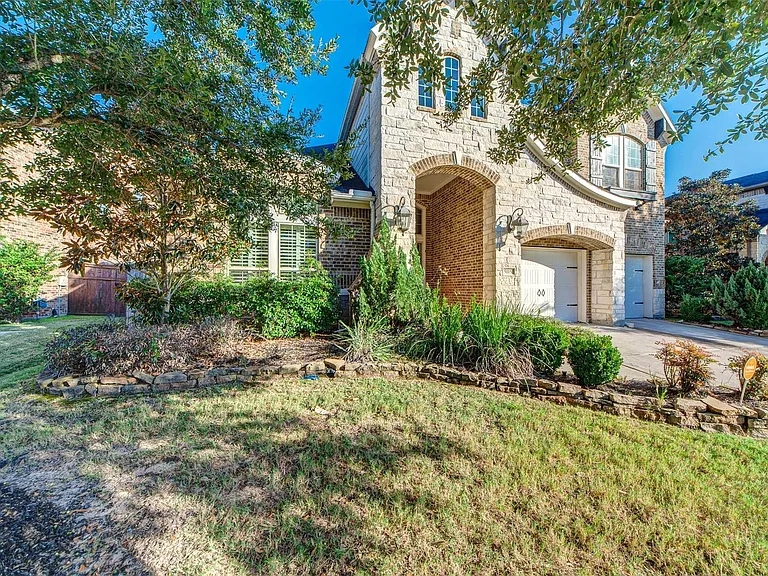 5115 Kenton Place Ln — Photo 3