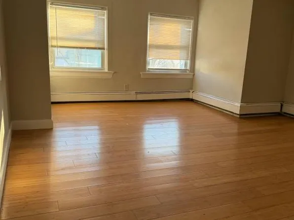 65 Glenwood Ave, Yonkers, NY 10701