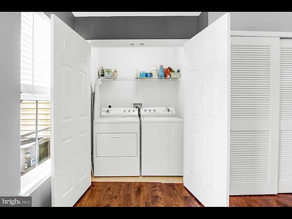 5th image of 711 Wineberry Way