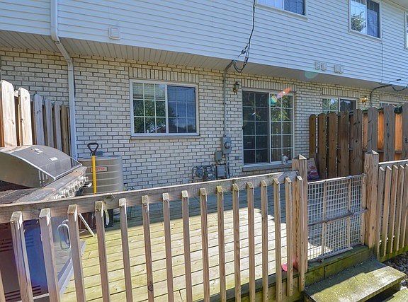 2nd image of 7838 W 87th Pkwy #I