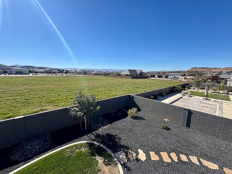 3134 E Blue Heron Dr — Photo 36