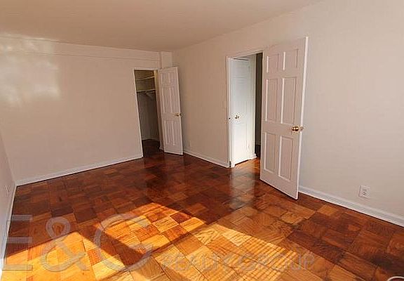 4th image of 183-11 Hillside Ave #11J