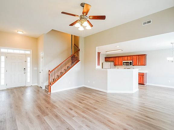 5th image of 2945 Hearthside Dr