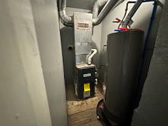 4th image of 3788 E 52nd St #1