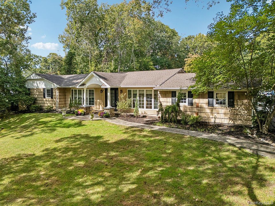 1st image of 26 Hastings Drive