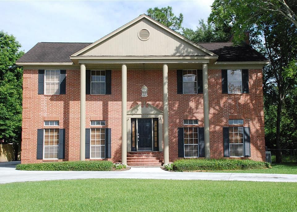 1st image of 1007 W Edgewood Dr