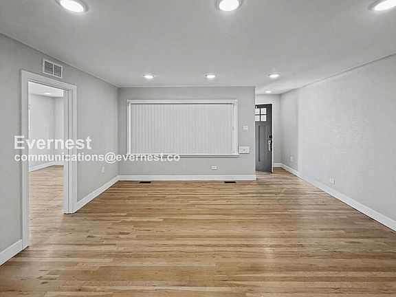 4th image of 3875 S Bannock St