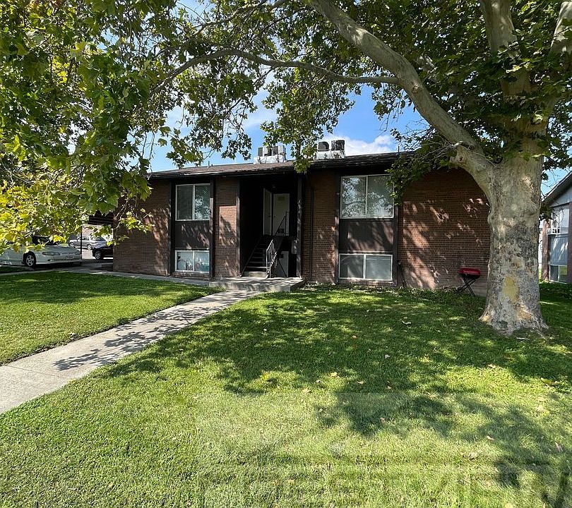 1st image of 4674 S Arlington Park Dr APT 2