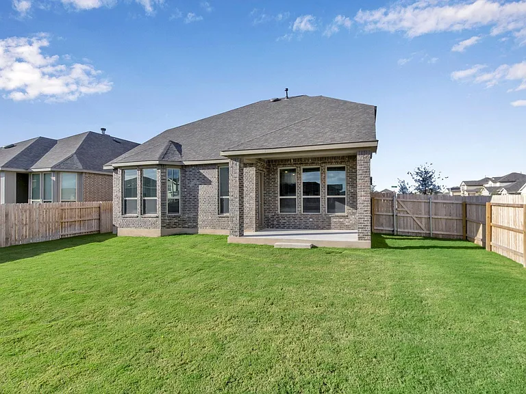 6037 Amalea Ln — Photo 69