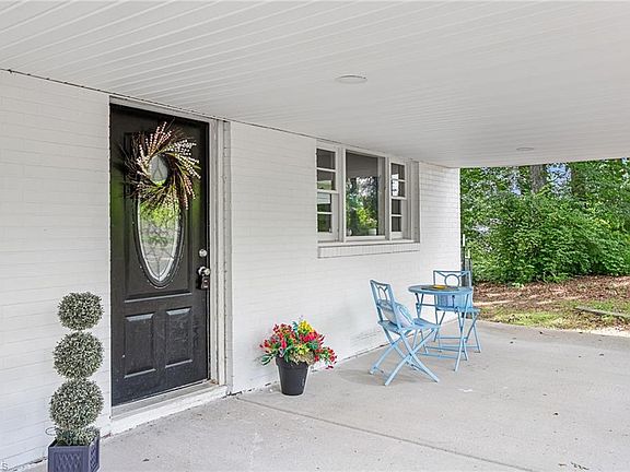 3rd image of 5102 Minnow Rd