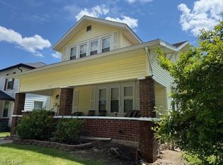 66 W High St, New Concord, OH 43762