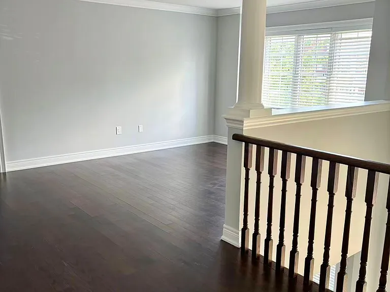 16 Jericho Ave — Photo 12