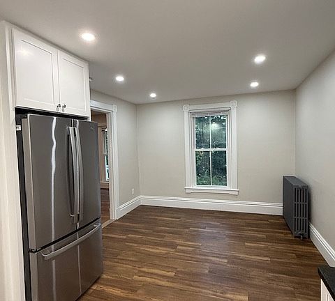 Dining area in kitchen