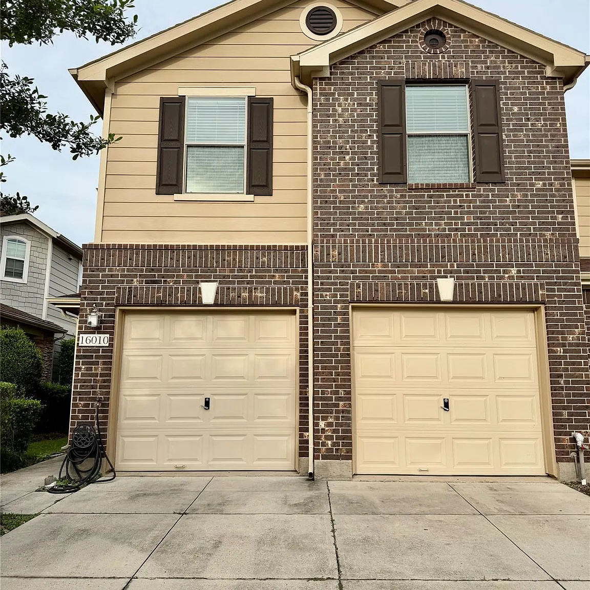 3 bed, 2.5 bath, 1932 sqft, $2,150 — Photo 1