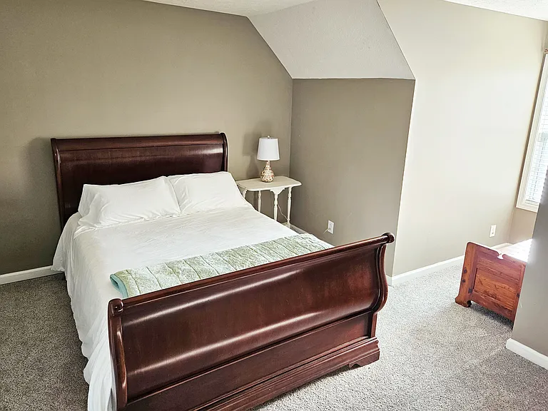 1585 Cedar Springs Cir — Photo 3