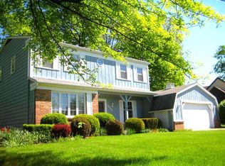 7915 Westminster Dr, Fort Wayne, IN