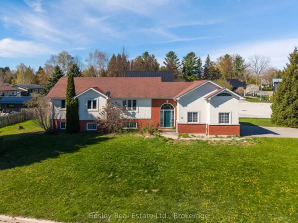 3 Shirley Ct, The Blue Mountains, ON N0H 2P0