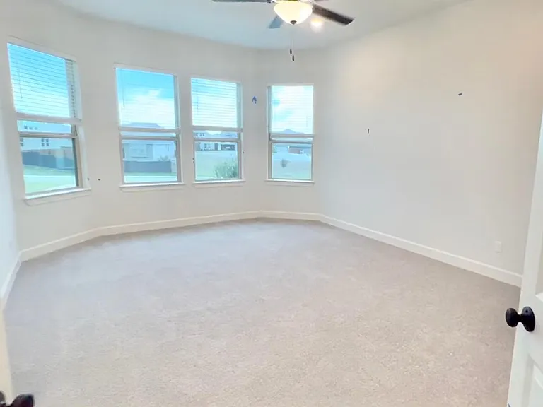 6904 Empresa Dr — Photo 11