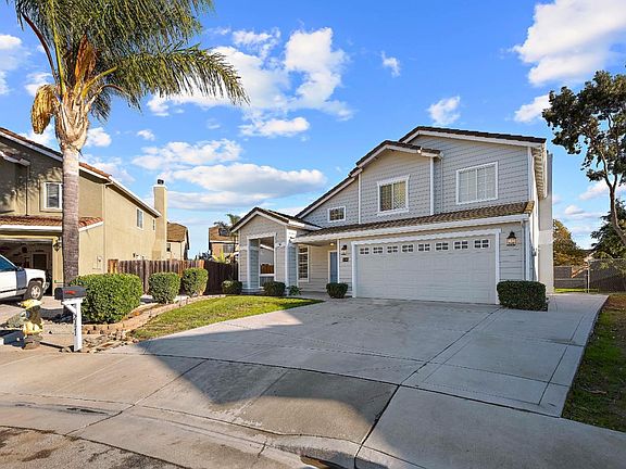 2nd image of 2171 Alturas Ct