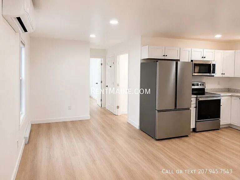 11 Center Street Ave #2 — Photo 7