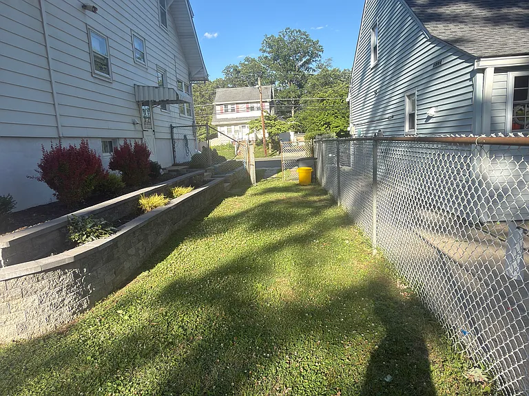 5009 Lexington Ave — Photo 19