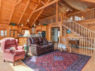 156 Red Oak Ln, Marshall, NC 28753