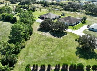 20083/085 Petrucka Cir N, Lehigh Acres, FL 33936