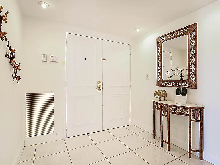 2917 S Ocean Blvd #405 — Photo 4