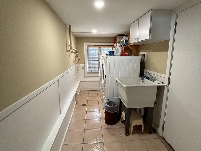 7 N Delavan Ave — Photo 11