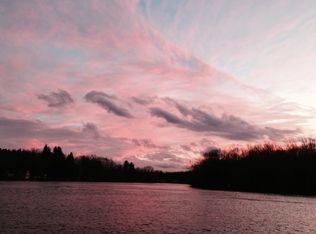 24 North Shore Rd, Phoenix, NY 13135