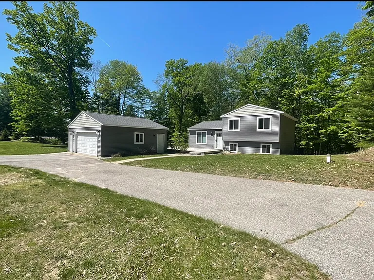 436 Lauri Wil Ln — Photo 2