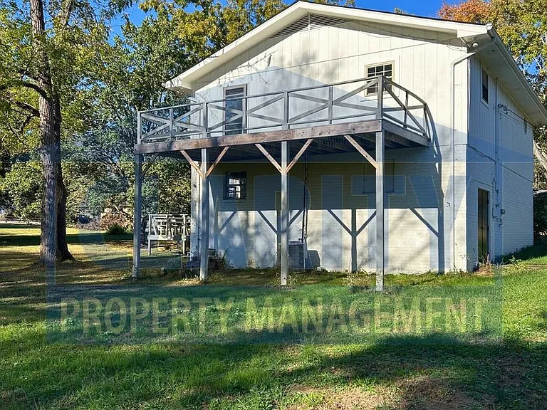 912 Fairmont Ave NW — Photo 7