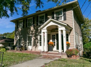 52 Warren Rd, Louisville, KY 40206