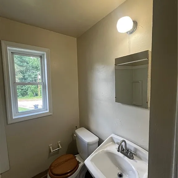 202 Monticello Dr — Photo 12